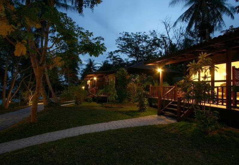 Banraya Resort And Spa Ko Racha Yai Zewnętrze zdjęcie