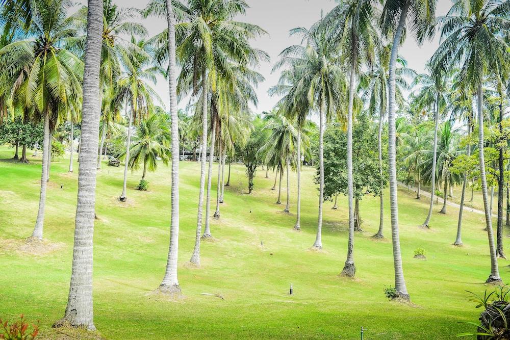 Banraya Resort And Spa Ko Racha Yai Zewnętrze zdjęcie
